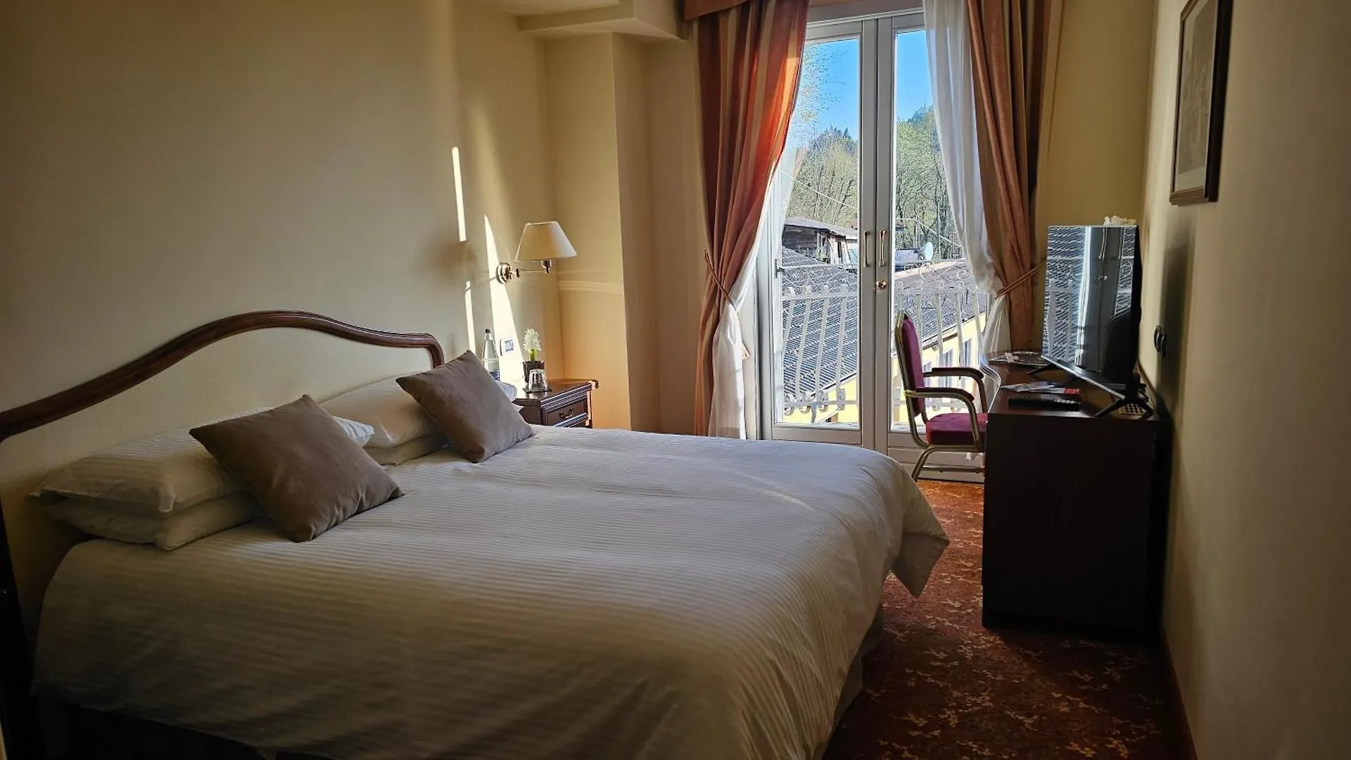 Hotel Funicolare Lanzo D'intelvi