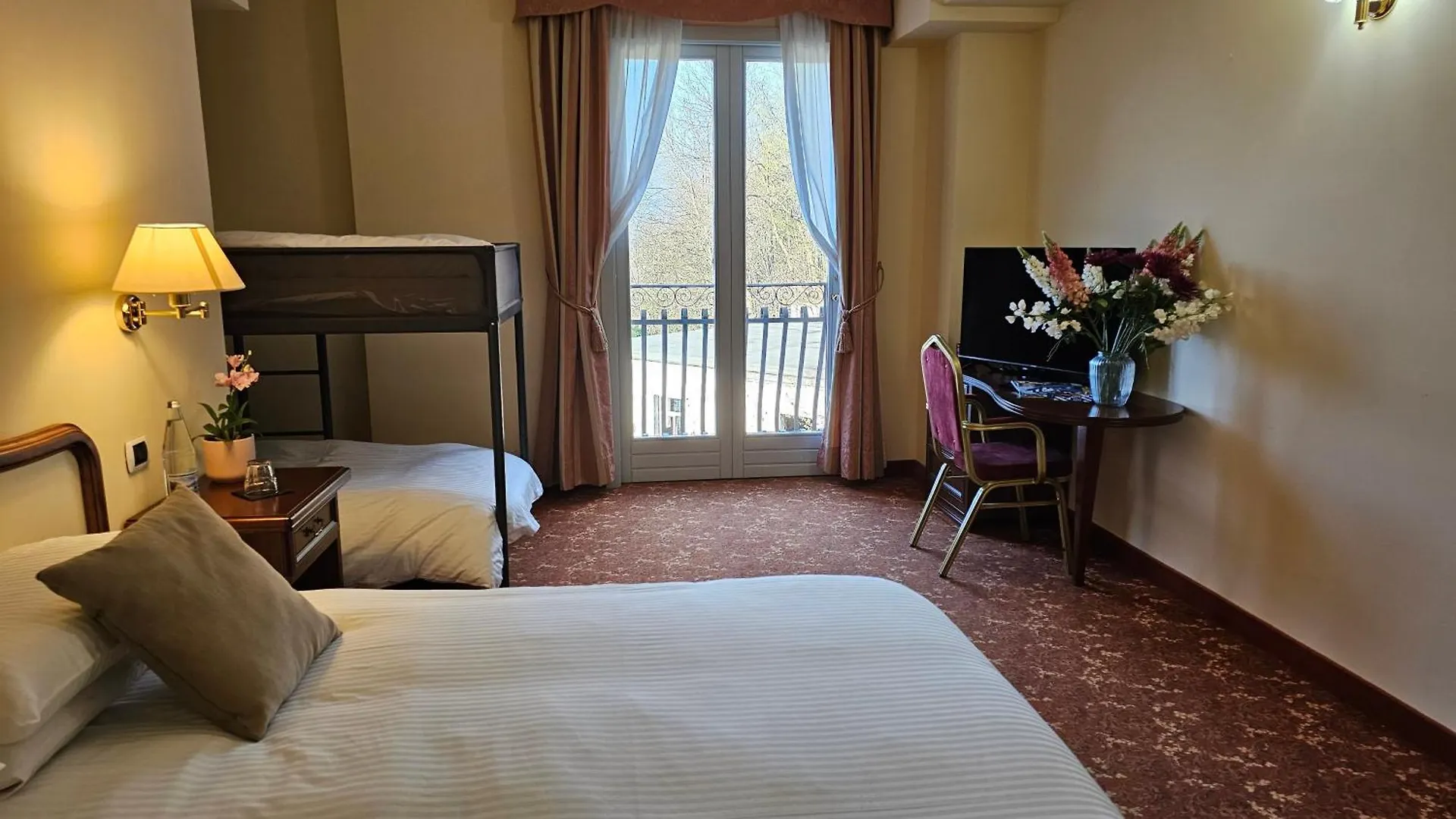 Hotel Funicolare Lanzo D'intelvi 4*,  Italy